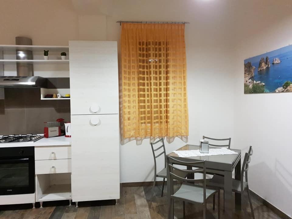 Case Vacanze Nonna Nick Castellammare del Golfo Eksteriør billede